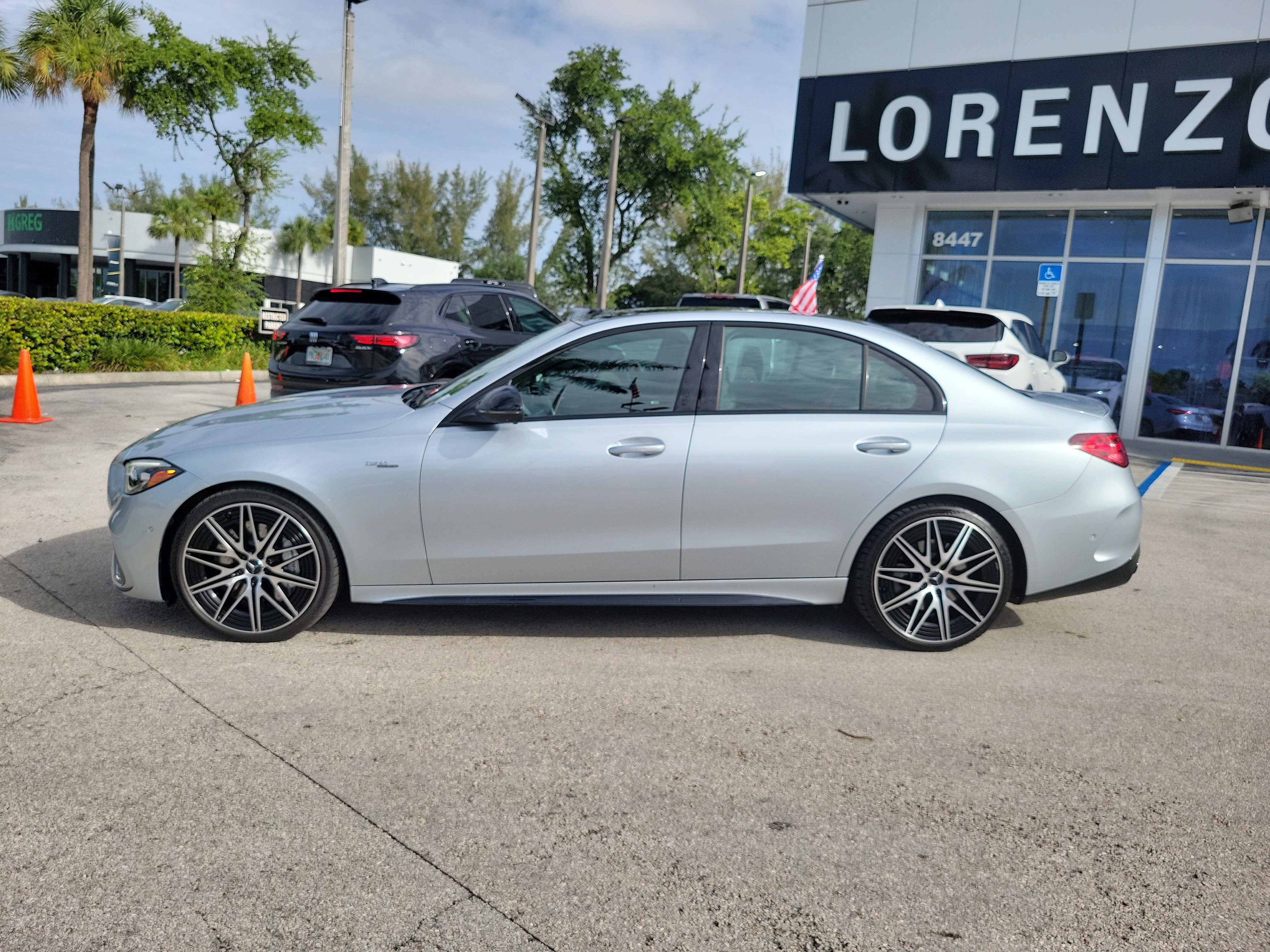 Used 2025 Mercedes-Benz C 43 AMG 4MATIC Sedan image 8