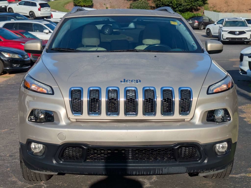 Used 2015 Jeep Cherokee Latitude FWD image 9
