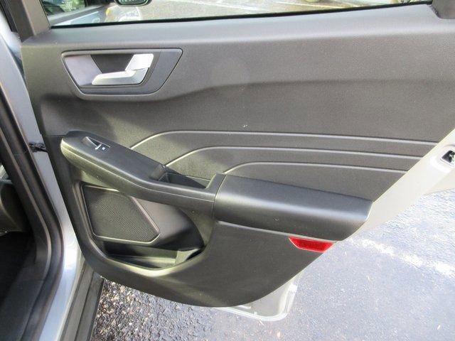 Used 2023 Ford Escape ST-Line w/ Tech Pack #1 AWD/4WD image 27