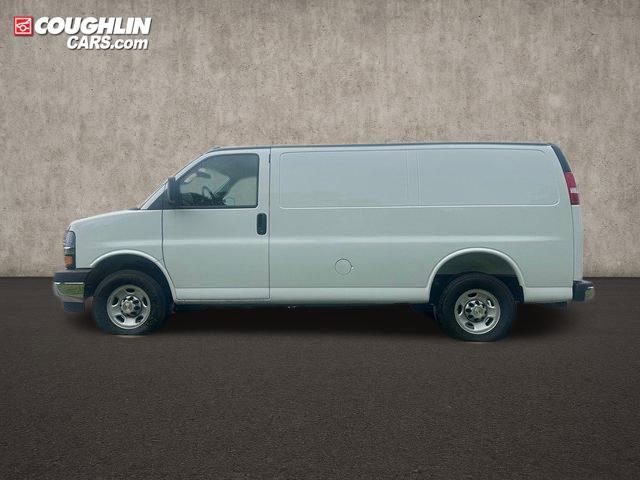 New 2025 Chevrolet Express 2500 w/ Enhanced Convenience Package