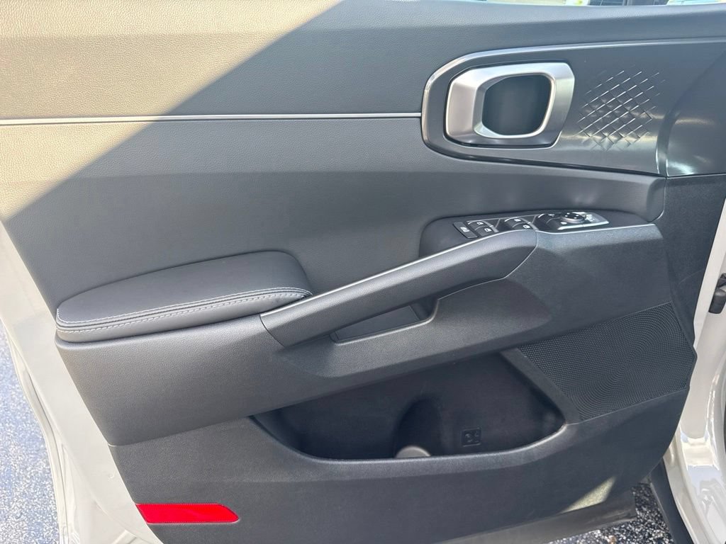Certified 2026 Kia Sorento S AWD/4WD image 21