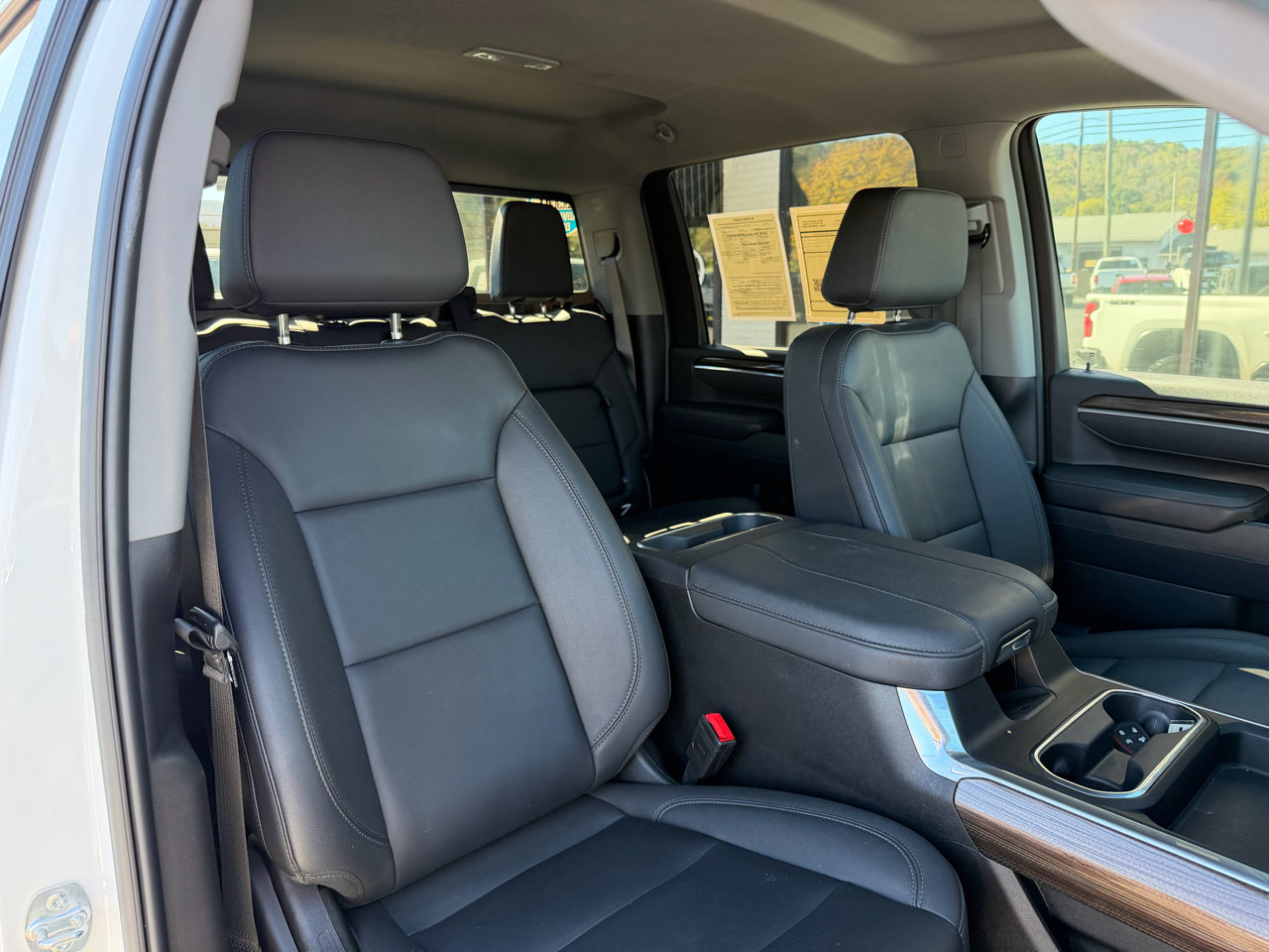 Used 2025 Chevrolet Silverado 2500 LT w/ Trail Boss Package image 18