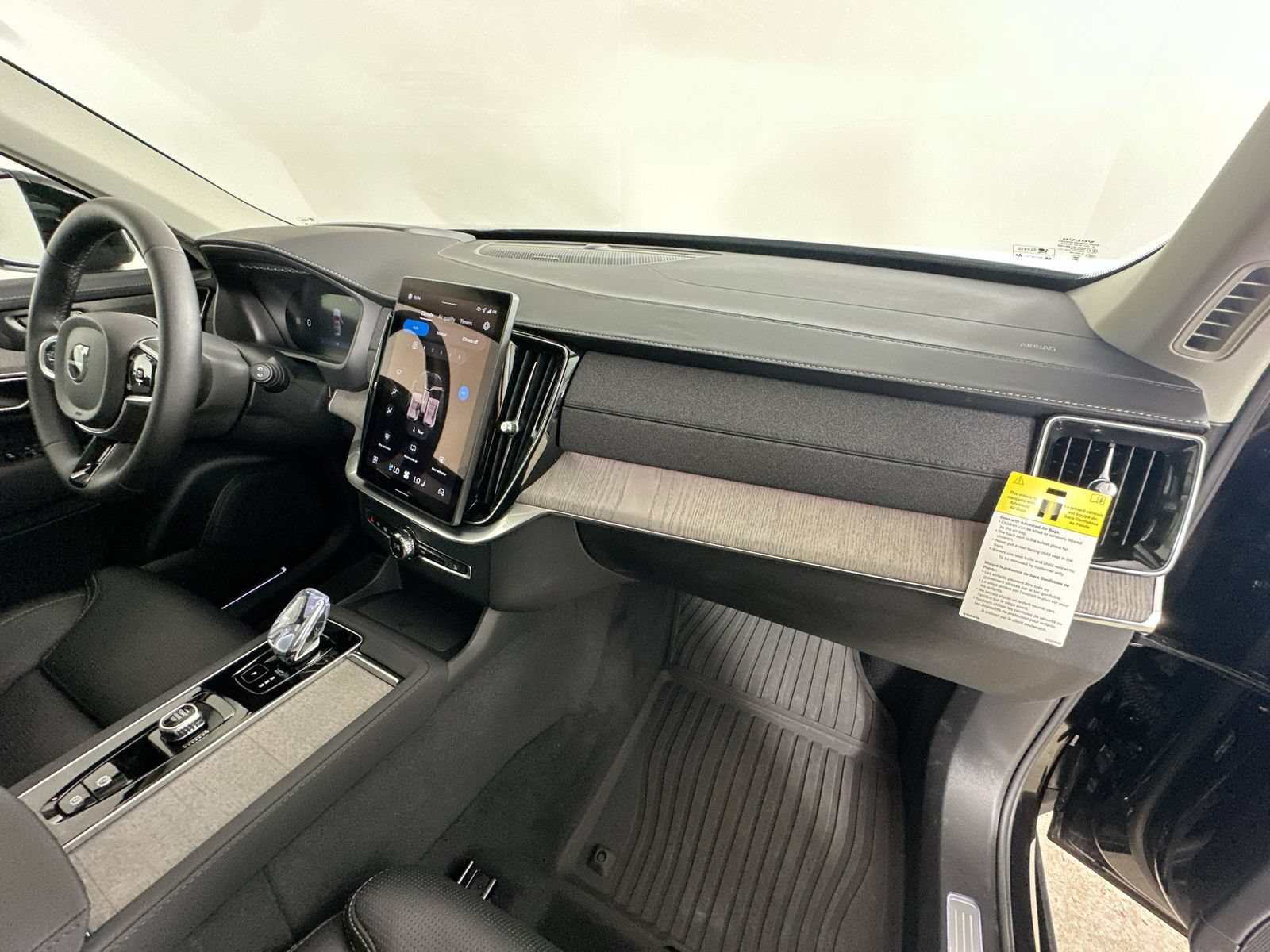 Used 2026 Volvo XC90 B6 Ultra AWD/4WD image 45