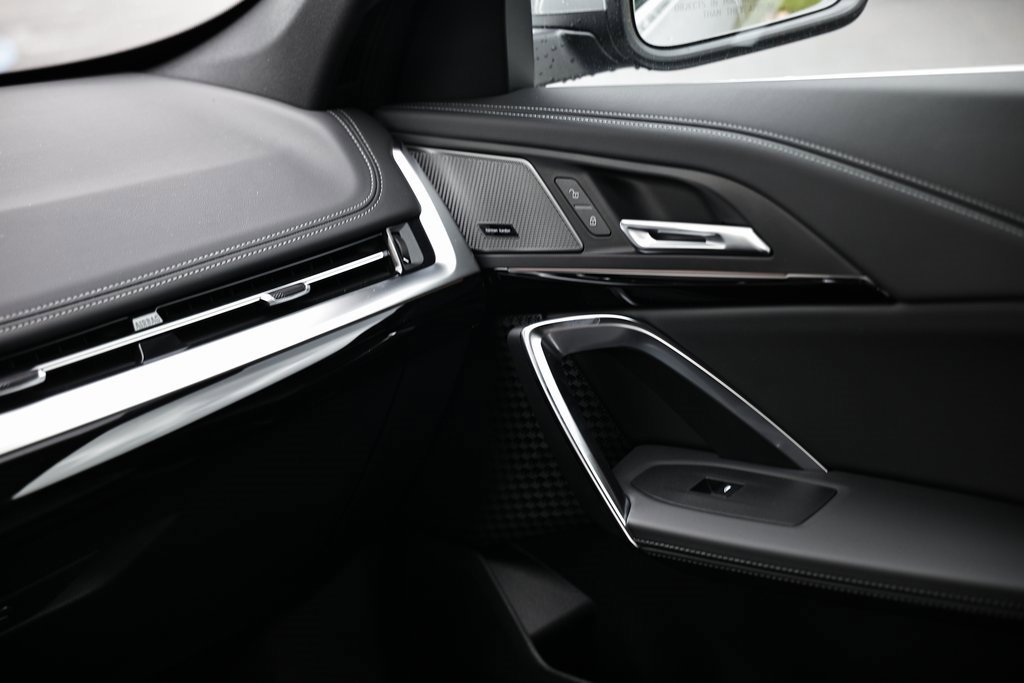 New 2026 BMW X1 xDrive28i w/ Convenience Package image 28