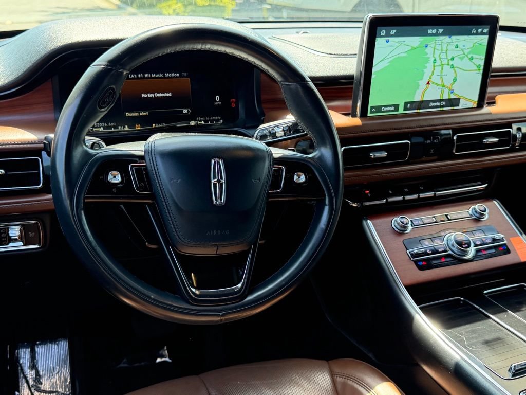 Used 2022 Lincoln Aviator Reserve AWD/4WD image 33