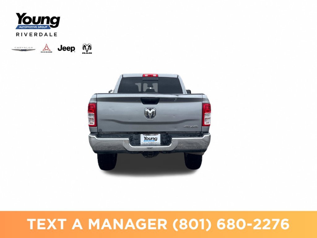 Used 2024 RAM 2500 Tradesman w/ Chrome Appearance Group AWD/4WD image 3