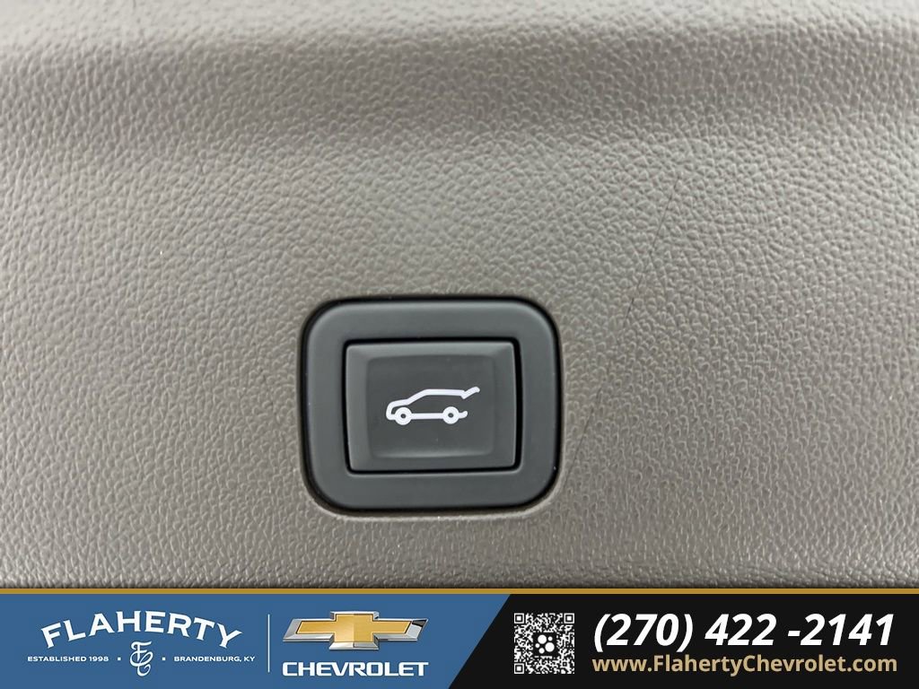 Used 2024 Chevrolet Tahoe Z71 w/ Z71 Off-Road Package image 21
