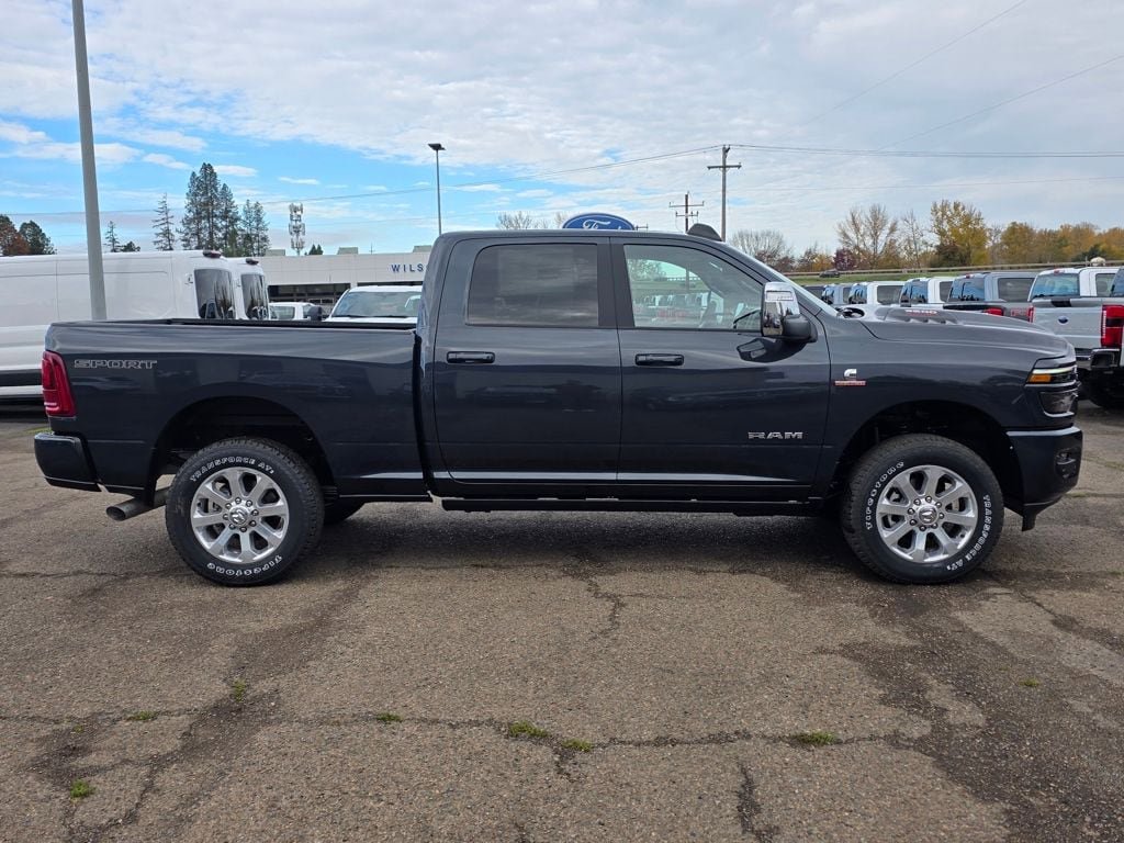 New 2026 RAM 3500 Laramie AWD/4WD image 5