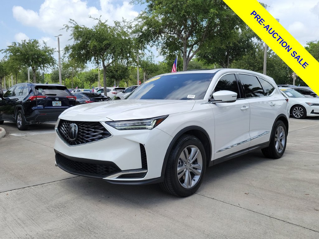 Used 2025 Acura MDX FWD image 3