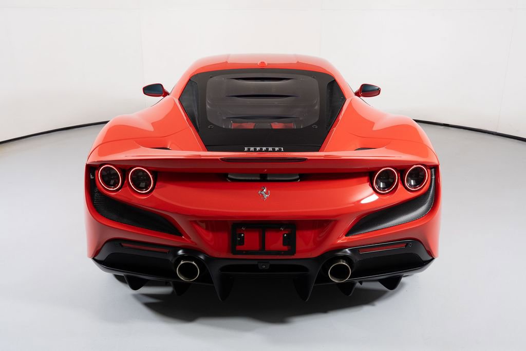 Used 2021 Ferrari F8 Tributo image 16