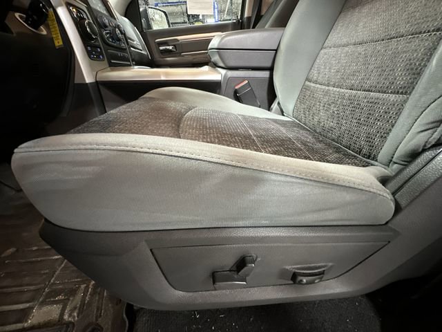 Used 2017 RAM 1500 Big Horn AWD/4WD image 18