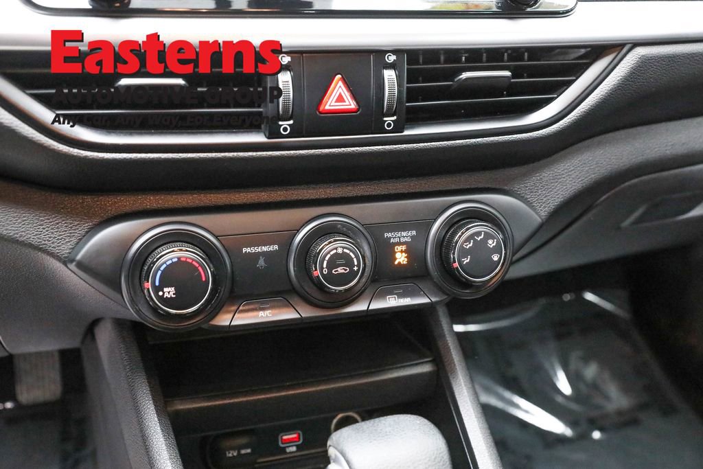 Used 2022 Kia Forte LXS w/ LXS Technology Package image 20