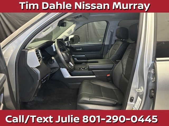 Used 2023 Toyota Sequoia SR5 w/ SR5 Premium Package AWD/4WD image 21
