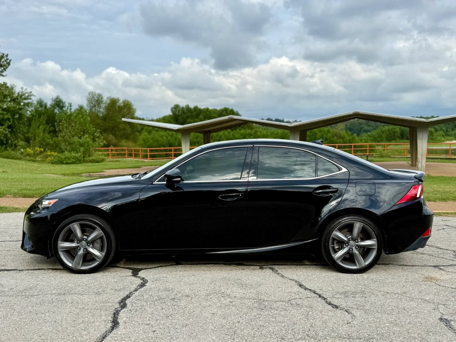 Used 2014 Lexus IS 350 w/ Navigation Package RWD image 8