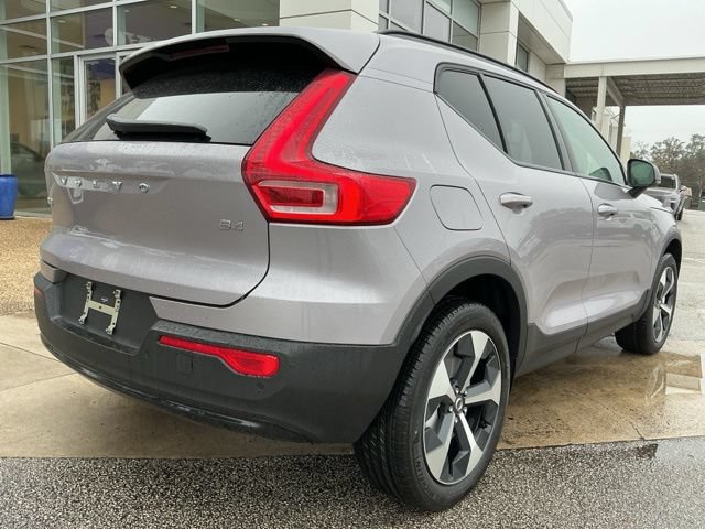 New 2026 Volvo XC40 B4 Core FWD image 6