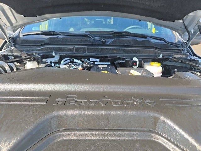 Used 2026 RAM 2500 Laramie AWD/4WD image 17