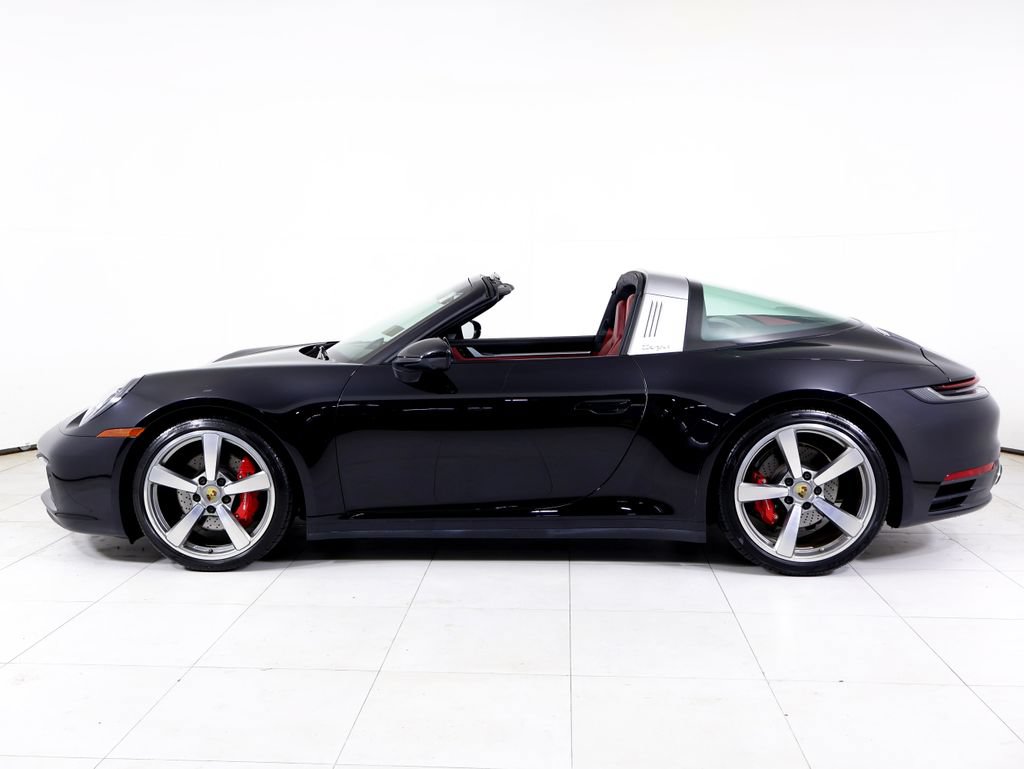 Certified 2021 Porsche 911 Targa 4S AWD/4WD image 2