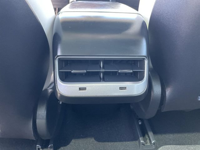 Used 2019 Tesla Model 3 Mid Range RWD image 22