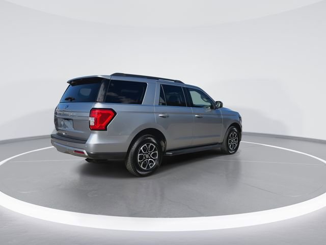 Used 2024 Ford Expedition XLT image 8