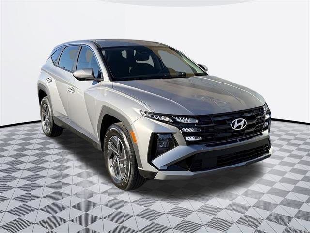 New 2026 Hyundai Tucson Blue SE image 2