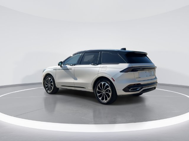 New 2026 Lincoln Nautilus Reserve AWD/4WD image 6