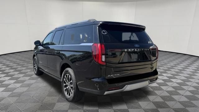 Used 2025 Ford Expedition Max Platinum AWD/4WD image 3