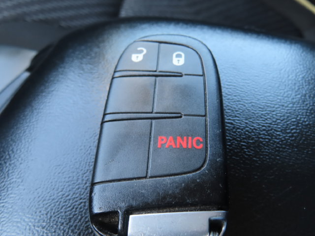 Used 2019 Dodge Journey SE FWD image 36