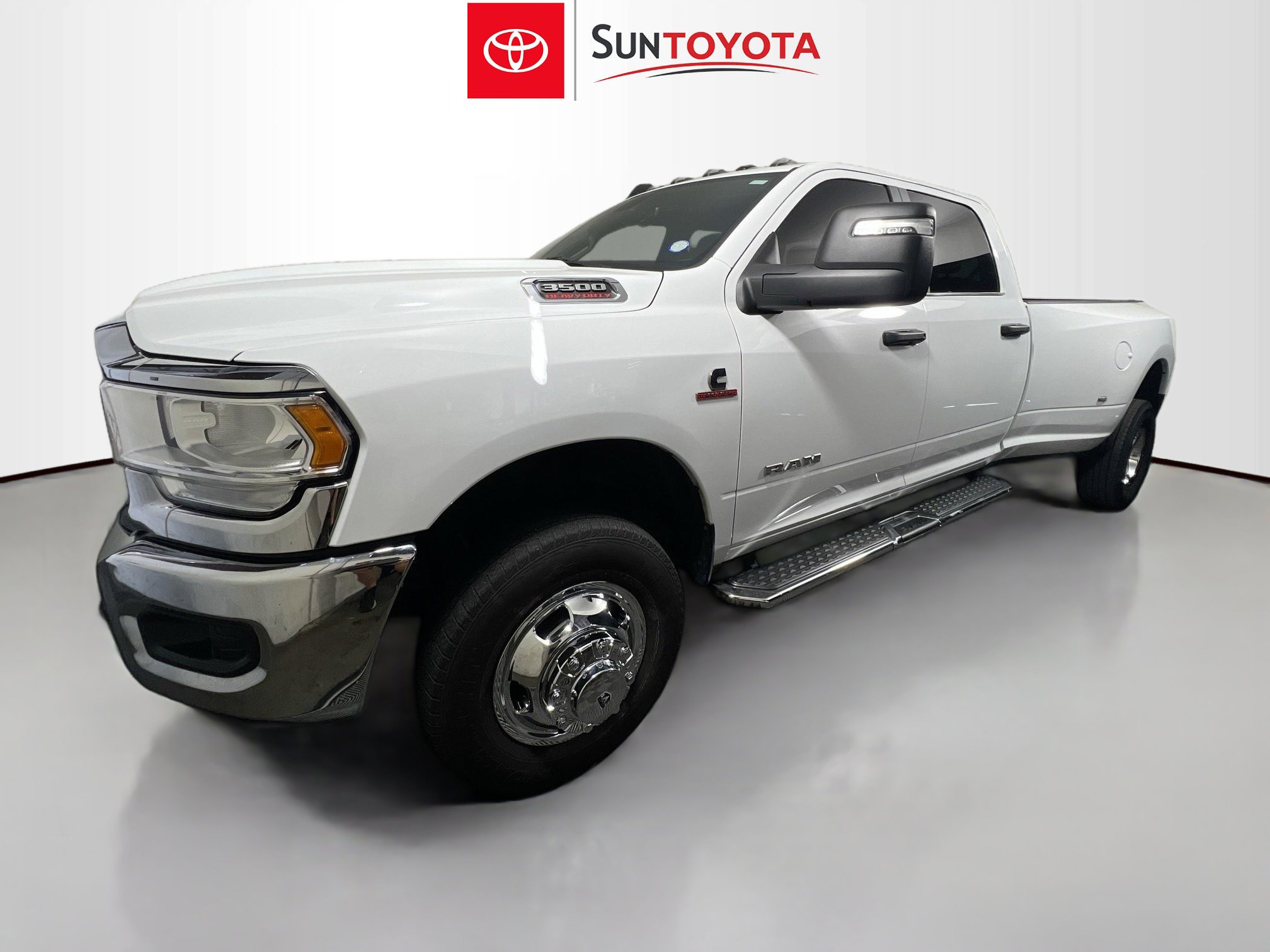 Used 2023 RAM 3500 Big Horn w/ Level 1 Equipment Group image 9