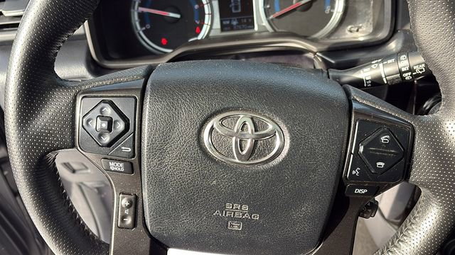 Used 2018 Toyota 4Runner TRD Off-Road Premium image 16