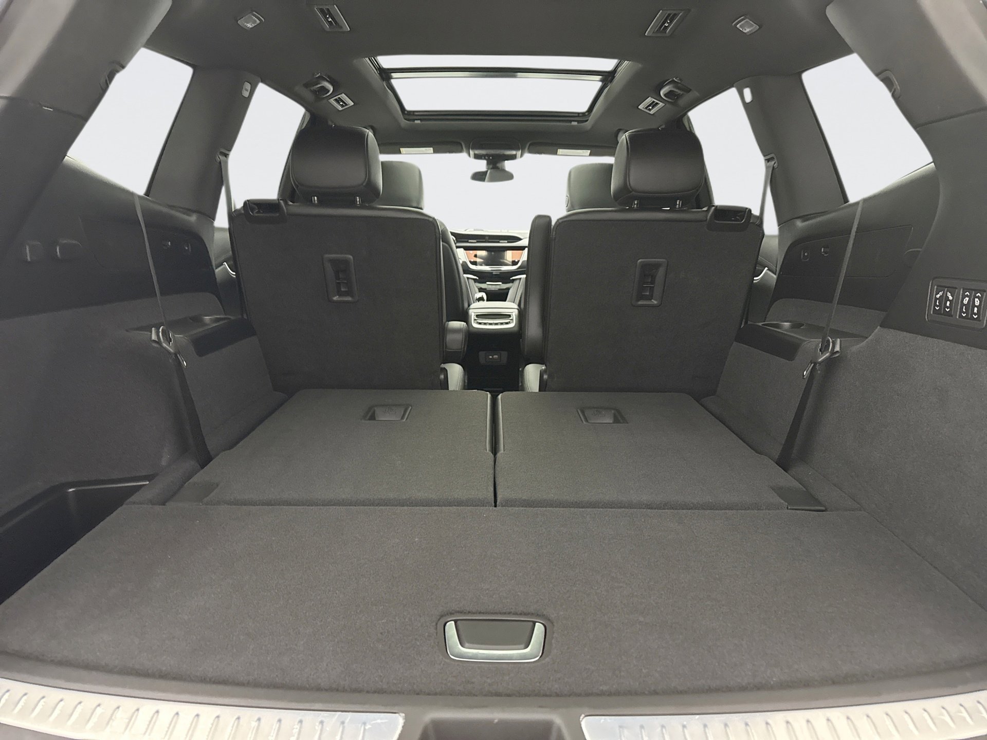 Used 2023 Cadillac XT6 Sport image 26