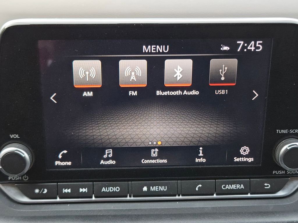 Used 2022 Nissan Rogue SV image 24