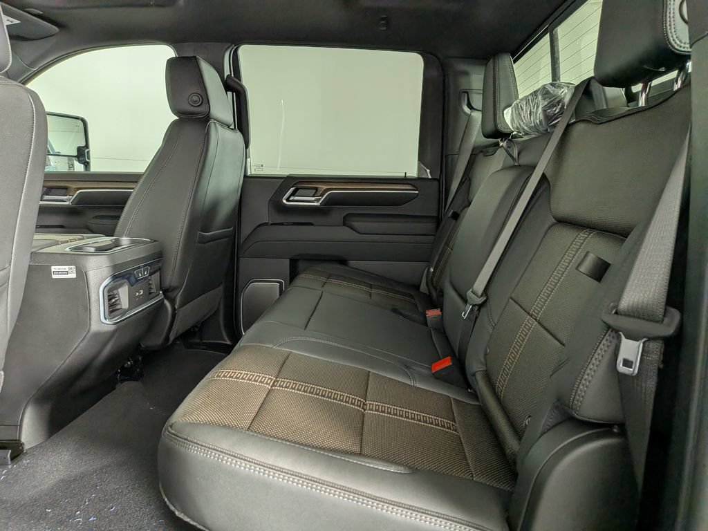 New 2026 Chevrolet Silverado 2500 High Country w/ High Country Premium Package AWD/4WD image 30