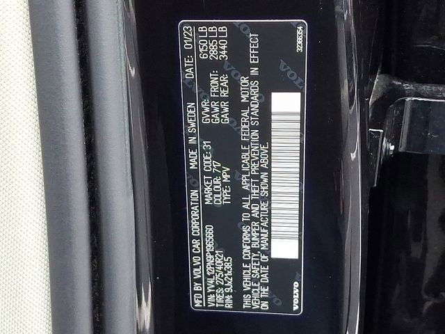 Used 2023 Volvo XC90 B5 Plus w/ Protection Package Premier image 29