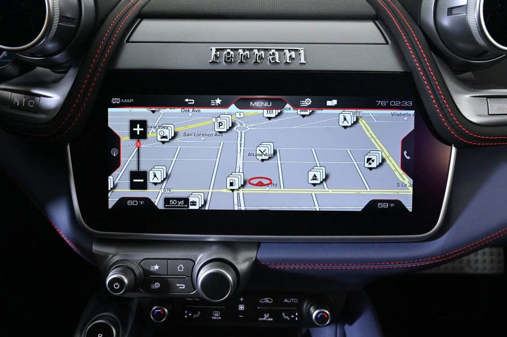 Used 2018 Ferrari GTC4Lusso T image 15