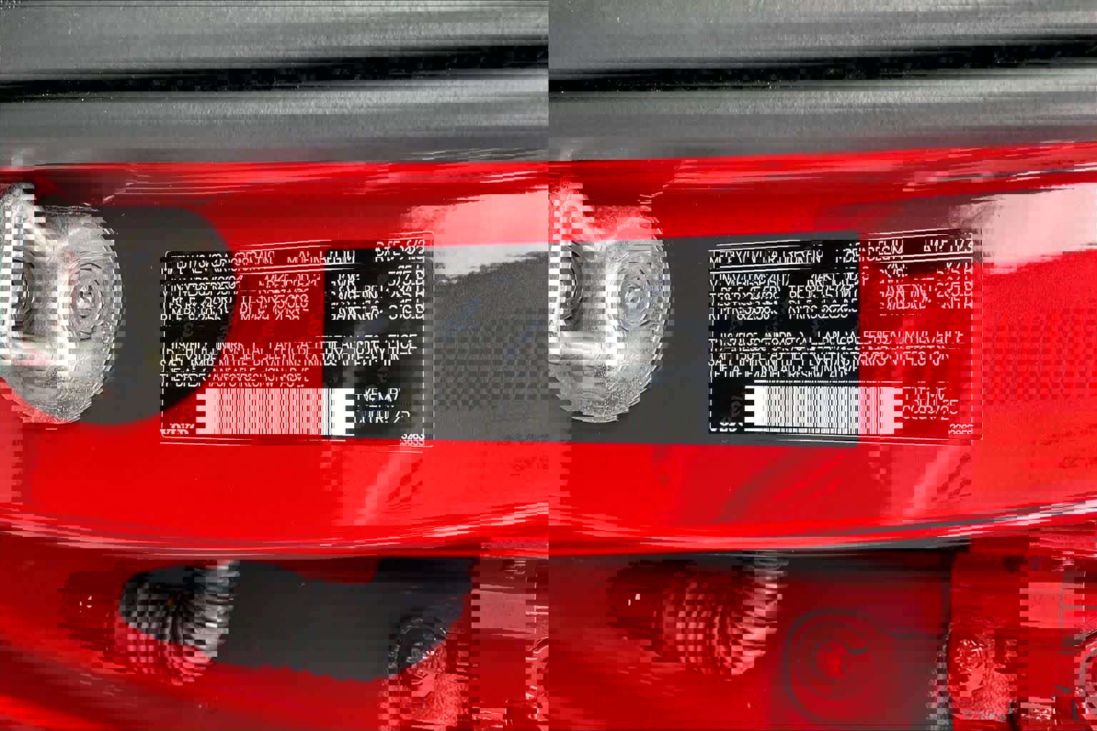 Used 2023 Volvo C40 P8 Recharge Ultimate w/ Protection Package Premier image 35