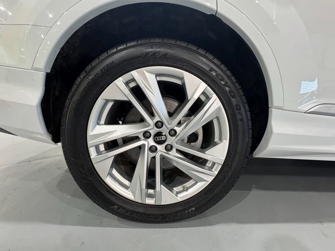 Used 2023 Audi Q7 2.0T Premium w/ Convenience Package image 58