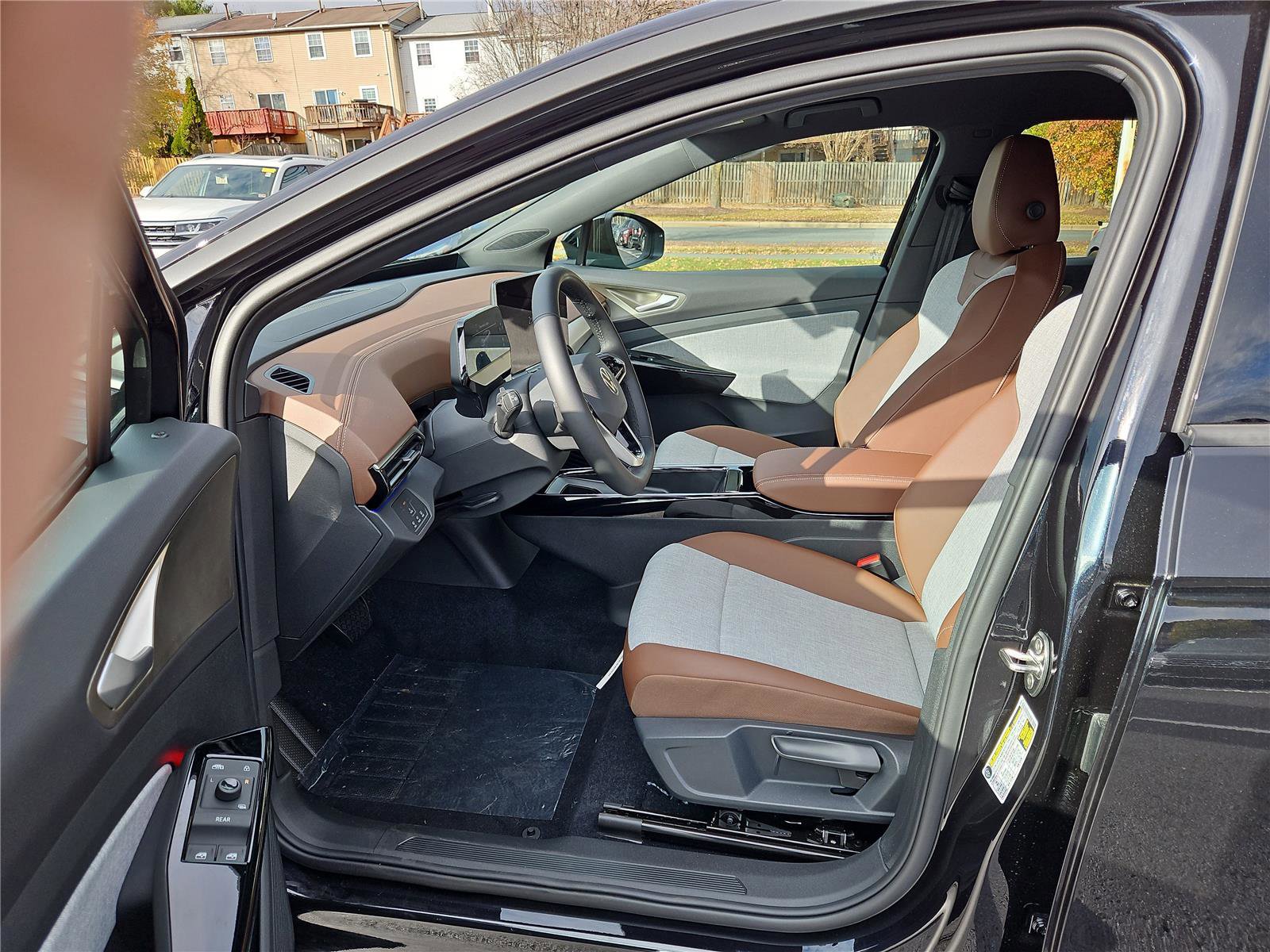 New 2025 Volkswagen ID.4 Pro image 14