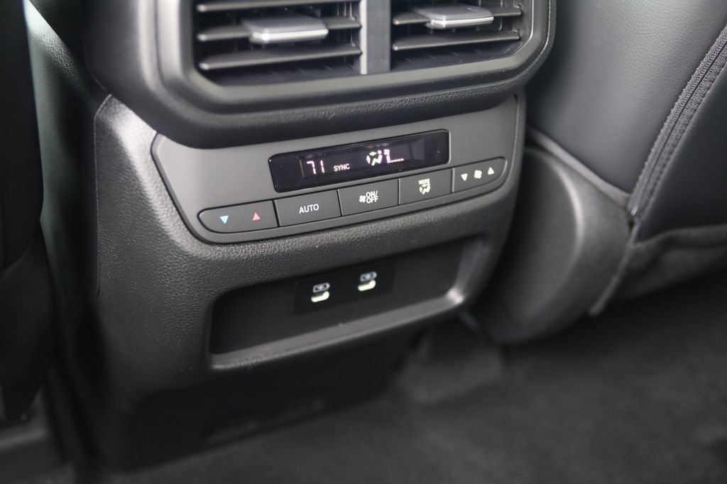 New 2026 Honda Pilot Touring image 30