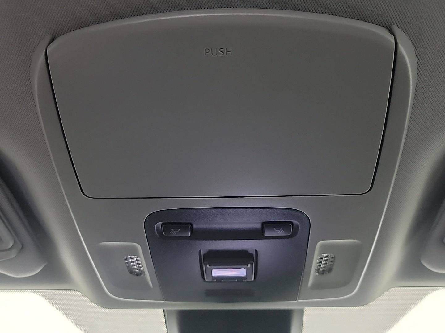 Used 2022 Toyota Camry SE FWD image 30