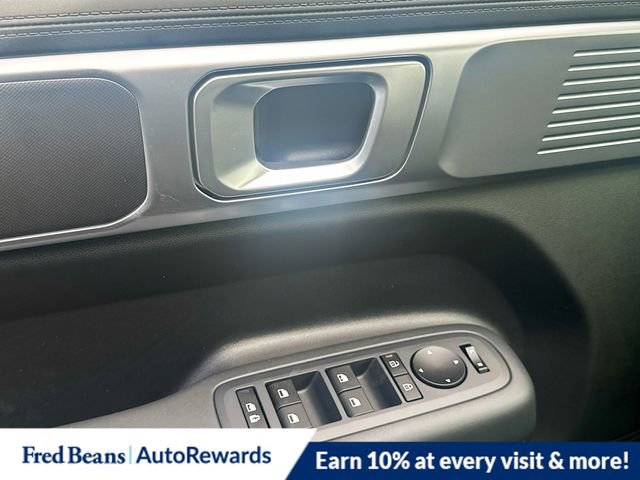 New 2026 Hyundai Santa Fe SE image 6