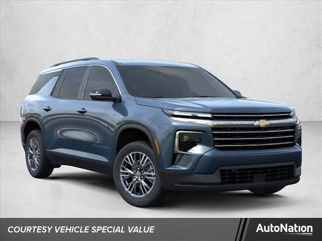 New 2025 Chevrolet Traverse LT image 1