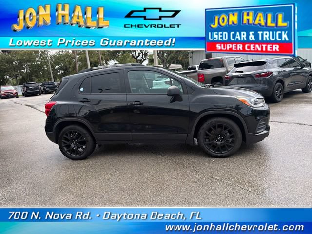 Used 2020 Chevrolet Trax LT w/ LT Convenience Package FWD image 12