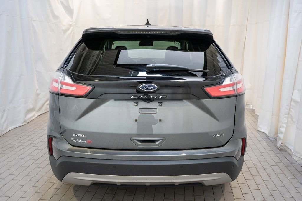 Used 2024 Ford Edge SEL image 4