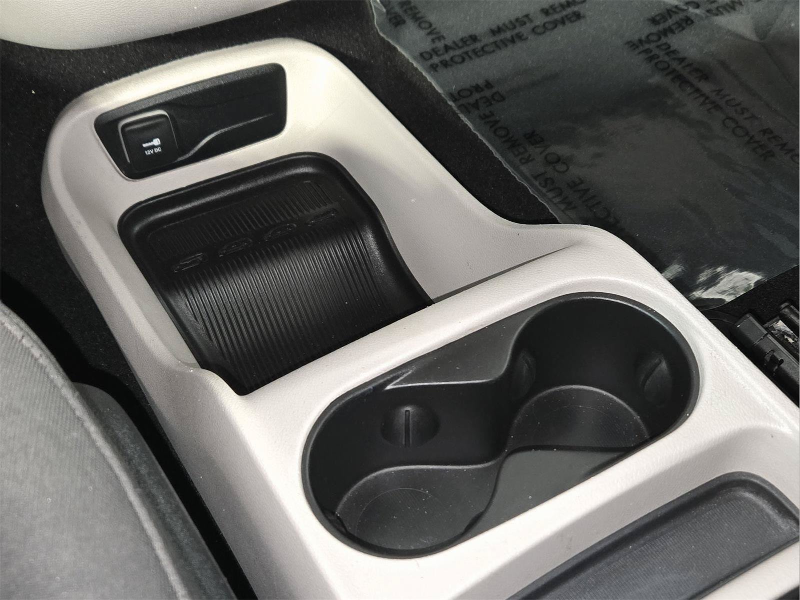 Used 2019 Chrysler Pacifica L FWD image 30