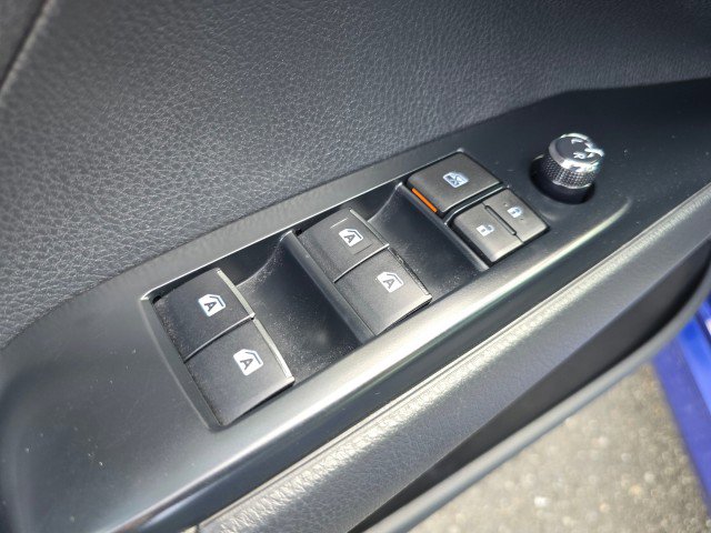 Used 2018 Toyota Camry XLE w/ Driver Assist Package image 25