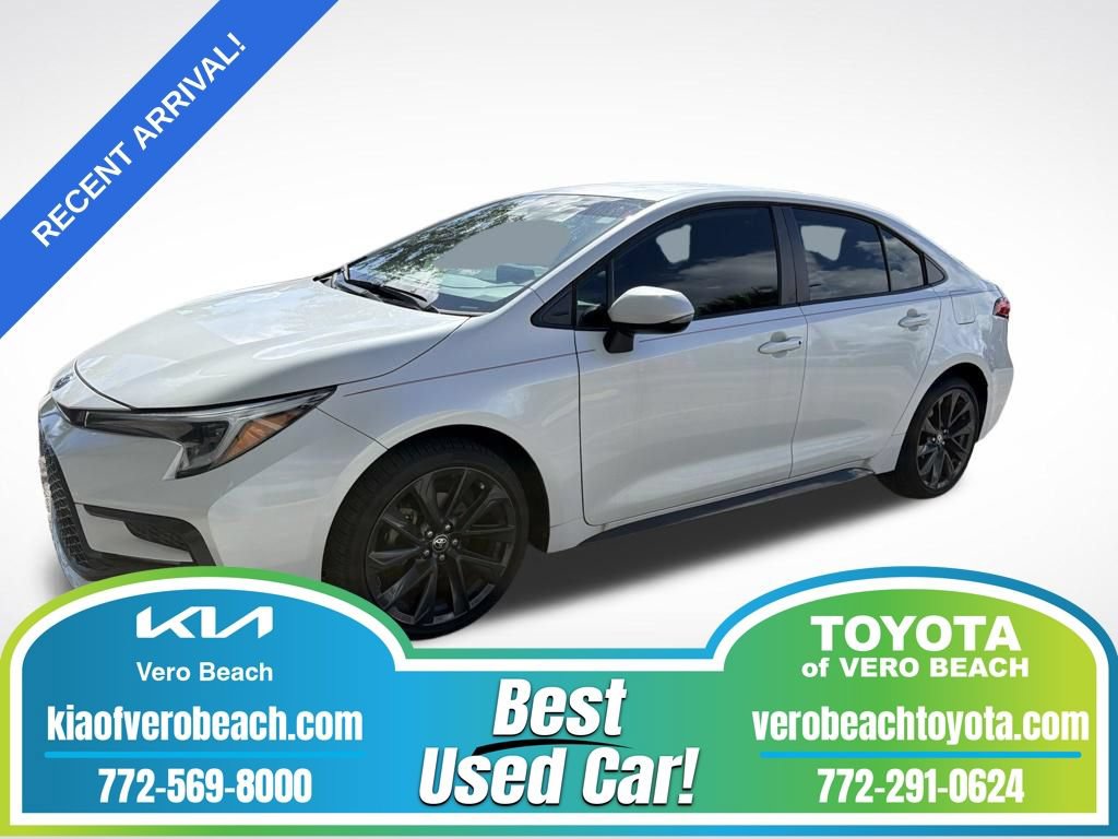 Used 2024 Toyota Corolla SE FWD image 1