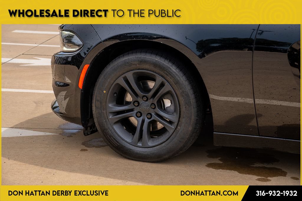 Used 2015 Dodge Charger SE w/ Popular Equipment Group RWD image 32