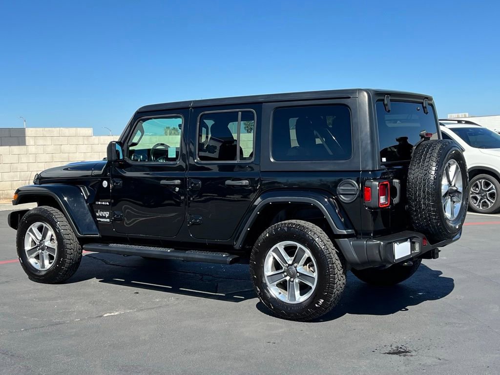 Used 2022 Jeep Wrangler Unlimited Sahara w/ Cold Weather Group AWD/4WD image 2