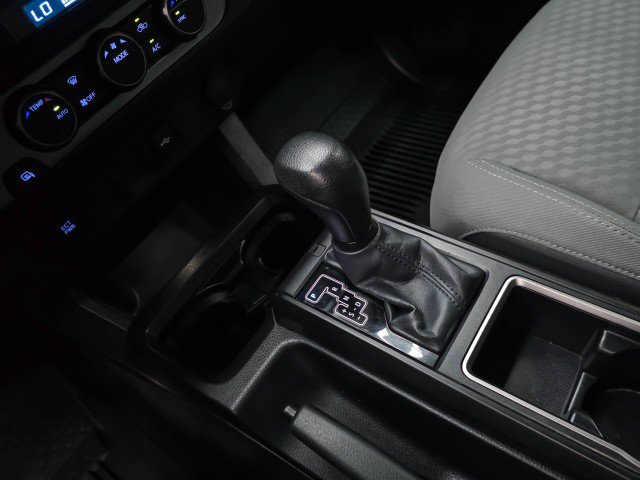 Used 2022 Toyota Tacoma SR AWD/4WD image 27