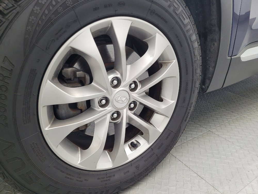 Used 2019 Hyundai Santa Fe SE image 31